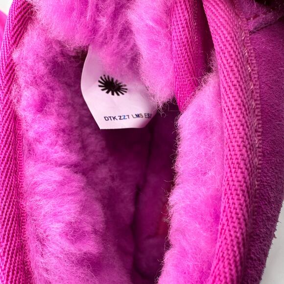 UGG Neumel Womens Classic Chukka Suede Snow Ankle Boots SZ 6 Rose Pink Sheepskin - Picture 7 of 8